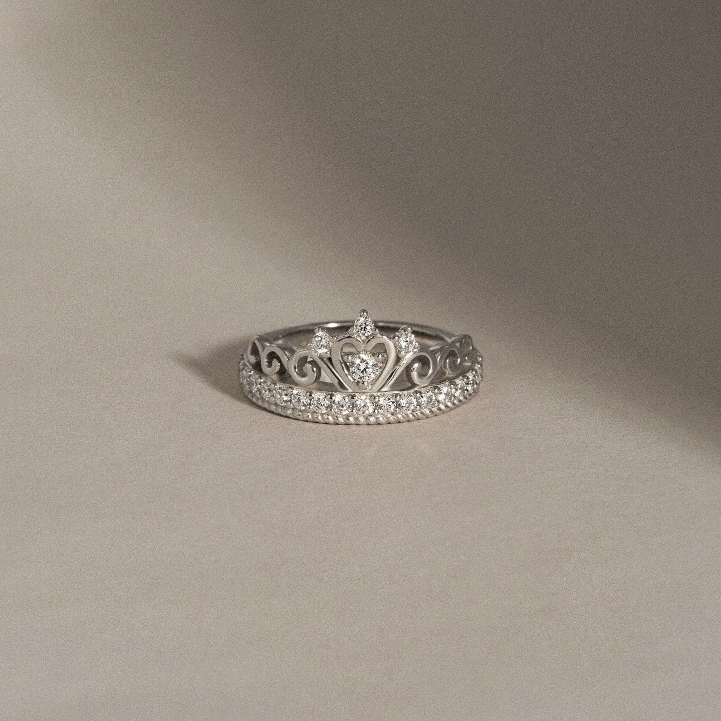 Tiara Ring